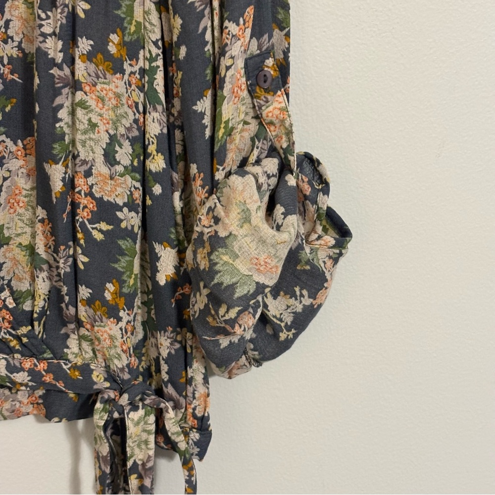 Lucky Brand Floral Tie-Waist Blouse - Size Large - Picture 9 of 15